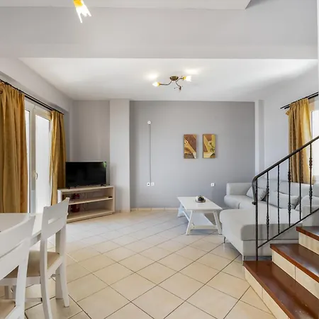 Orion Star Aparthotel Agia Marina  Exterior photo